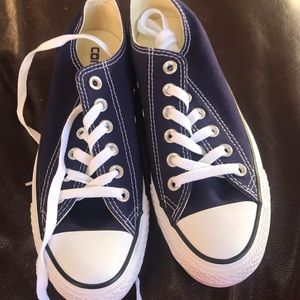 Navy Blue Converse size 7 woman’s